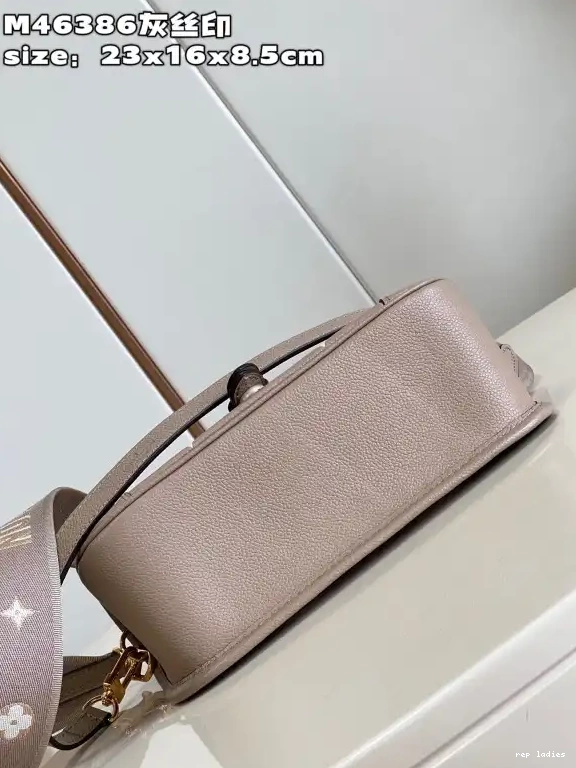 Cheap VUITTON Nano Diane LOUIS 0624